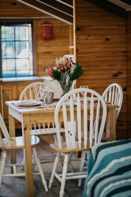 the_village_lodge_self_catering_tsitsikamma_534x800