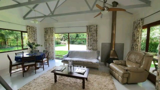 Beautiful garden cottage.10