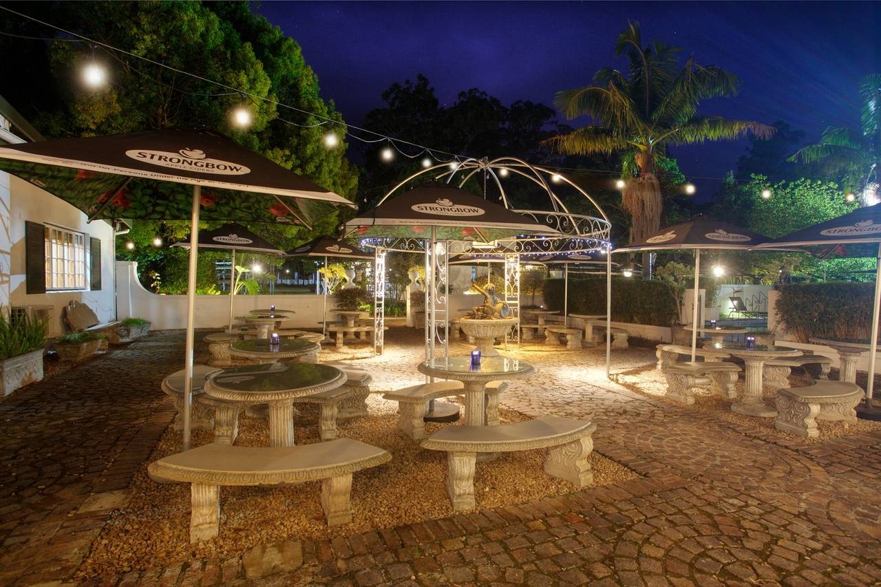 Cafe Bacchus - Storms River Village